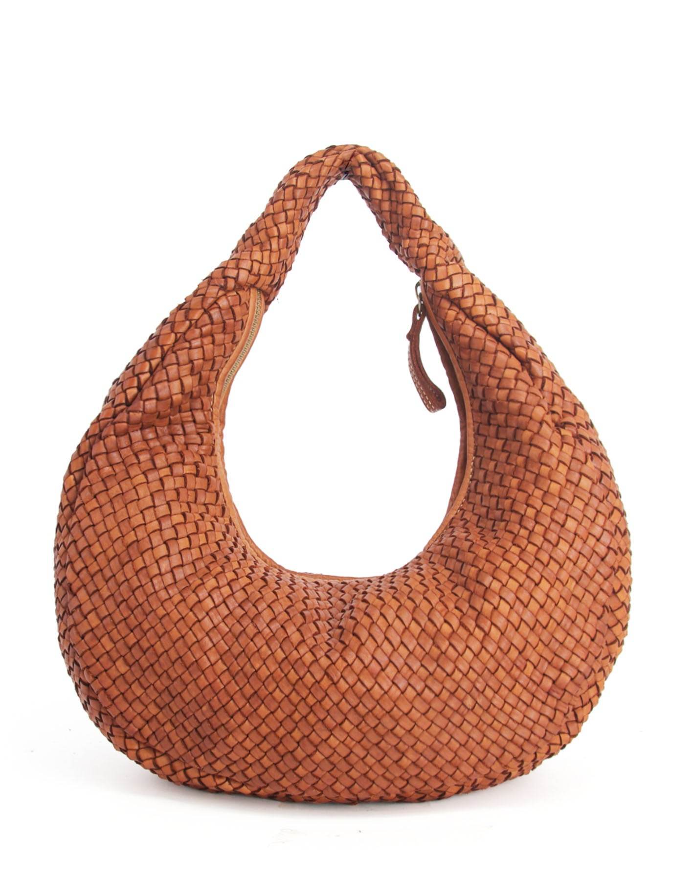 Acuera intrecciato ●  Flätad axelväska i läder för kvinnor - Hobo Bag