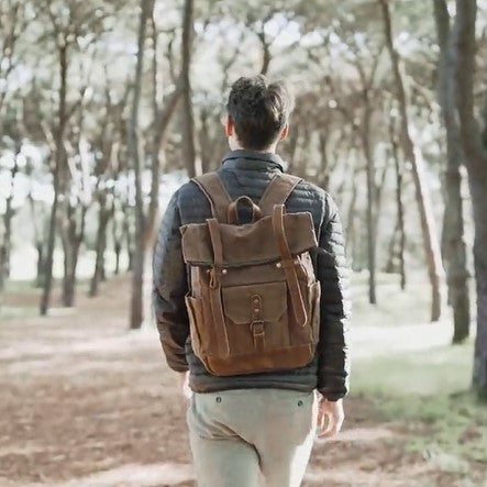 Męskie plecaki materiałowe