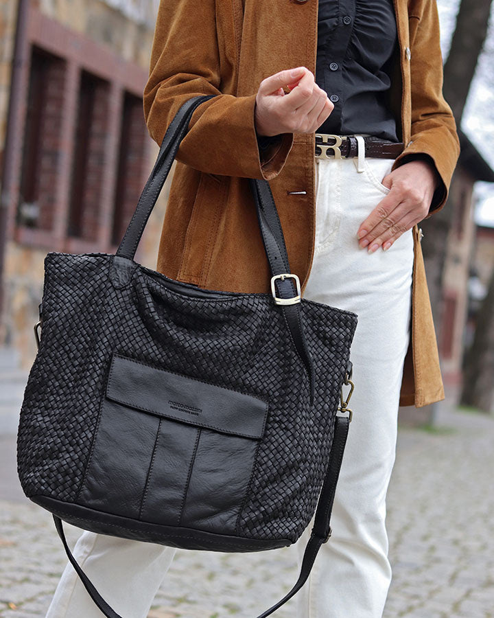 TOTE BRESCIA. Damska skórzana torebka shopper z plecionej skóry