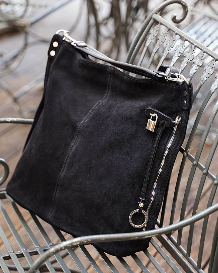 BORANO Sue. Damska torba na ramię Hobo z włoskiego zamszu