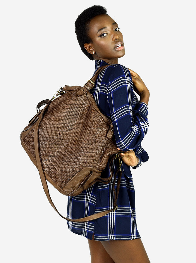 Cannole Intrecciato. Large woven leather shopper shoulder bag for women A4 XL