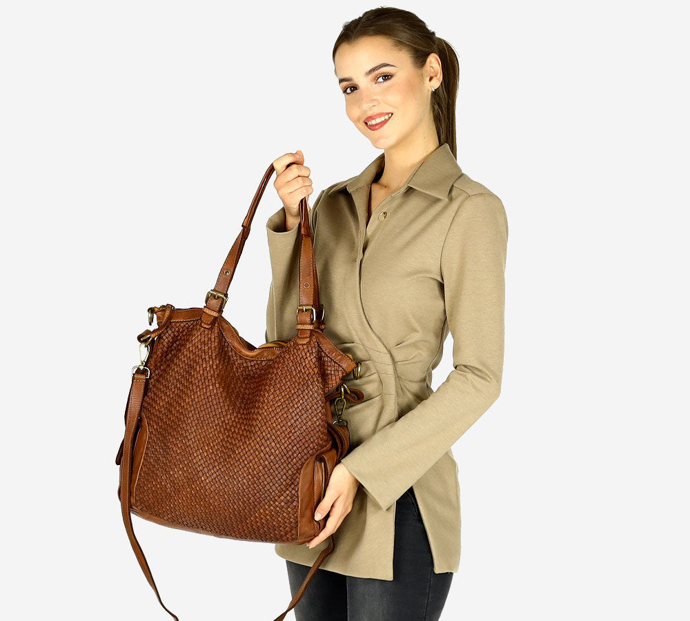 Cannole Intrecciato. Large woven leather shopper shoulder bag for women A4 XL