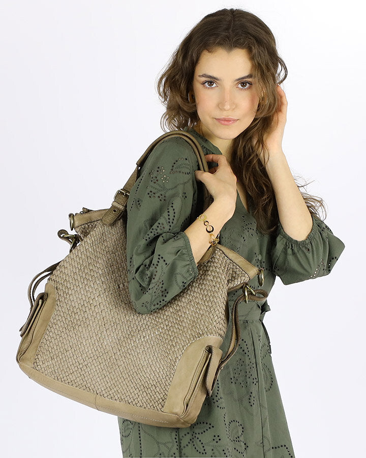 Cannole Intrecciato. Large woven leather shopper shoulder bag for women A4 XL