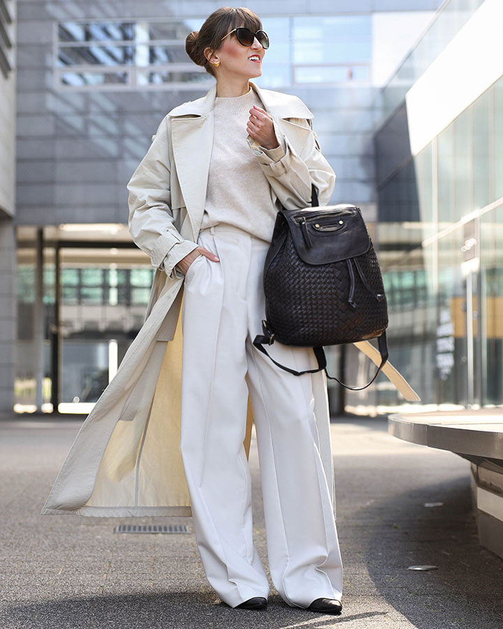 Balos. Small women's city backpack in woven leather