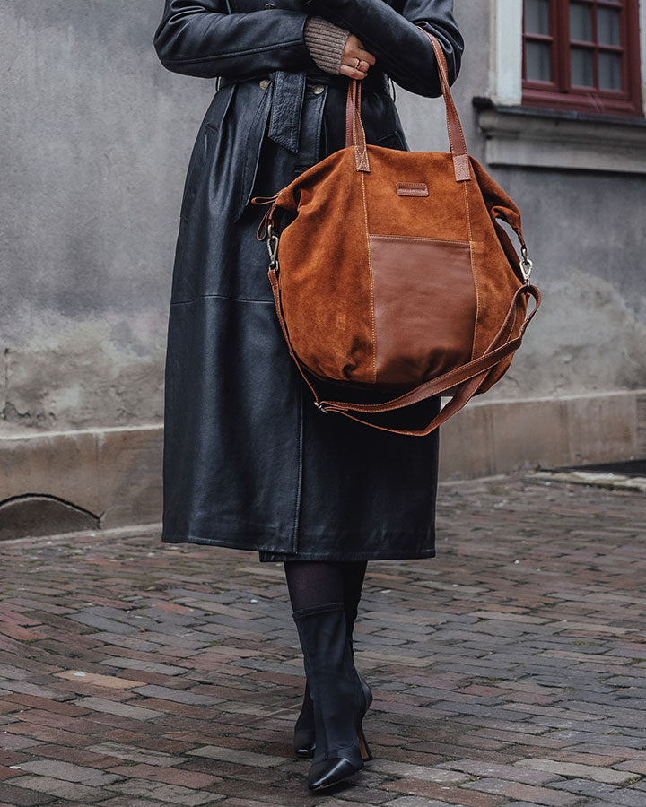 shopper bag CANDINI GRANDE Sue. Damska torba na ramię z włoskiego zamszu