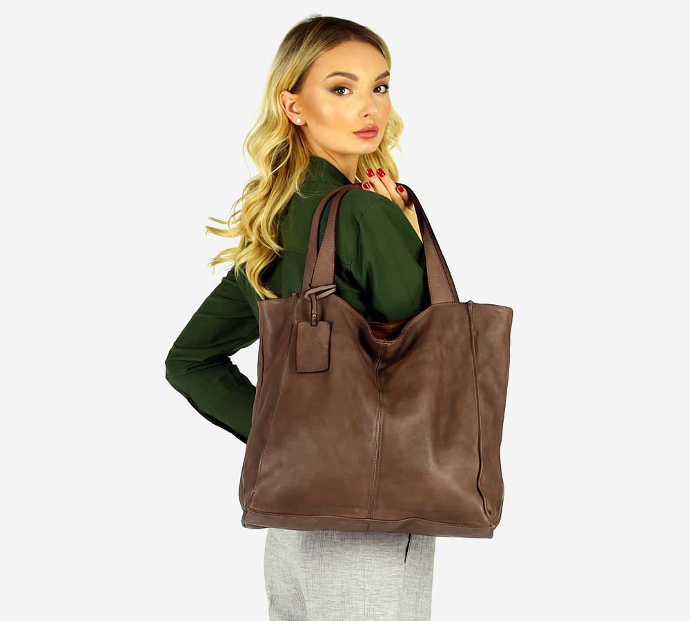 (outlet) Arreto ● Classic Italian leather shoulder bag for women