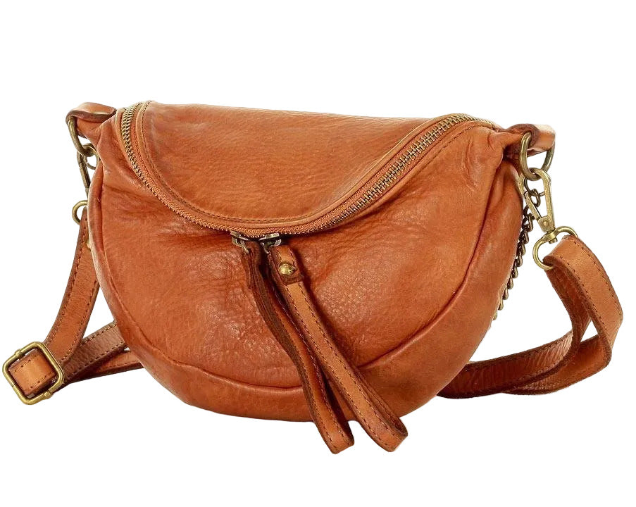 Small women's shoulder and crossbody bag Amelia made of Italian leather with brass fittings and chain