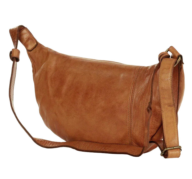 Large Lavata leather waist bag with metal fittings and zipper