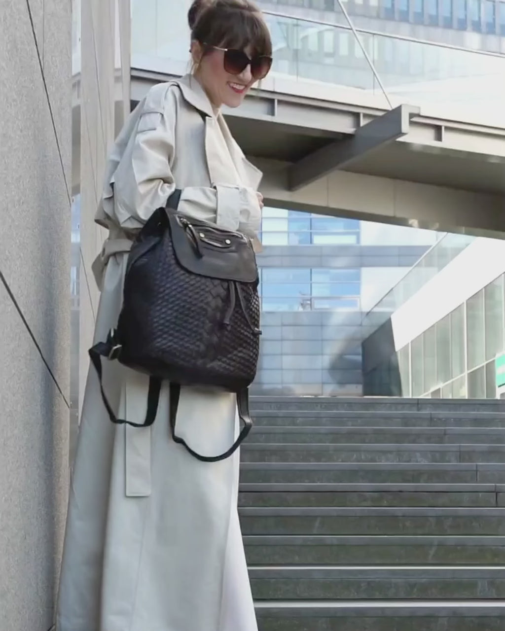 Balos. Small women's city backpack in woven leather