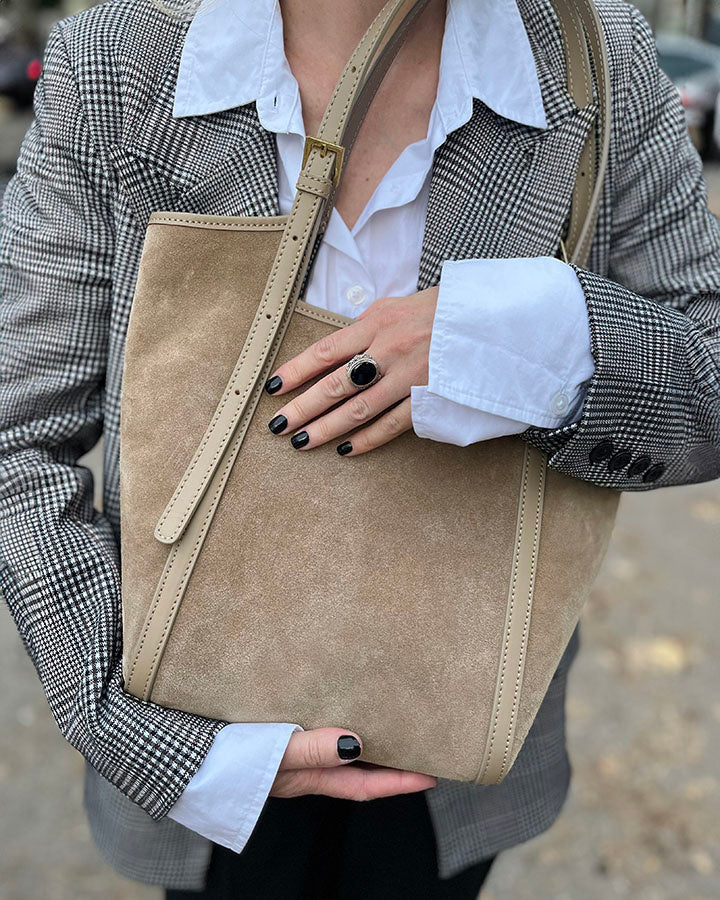 BASTOGNE Sue. Elegancki shopper bag torba na ramię z włoskiego zamszu