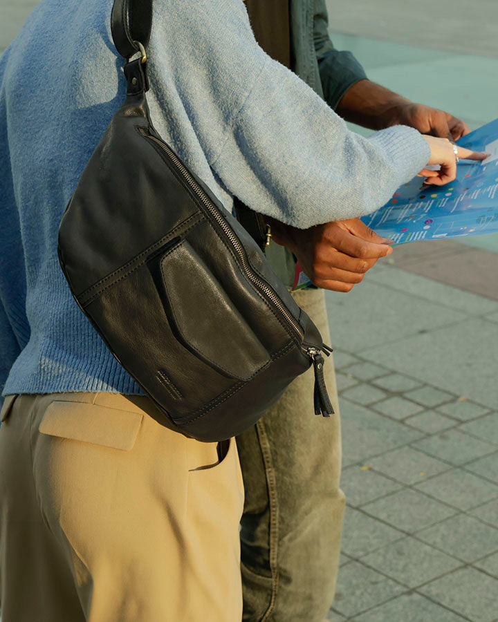 Torq. Large Leather Women's Waist Bag XL