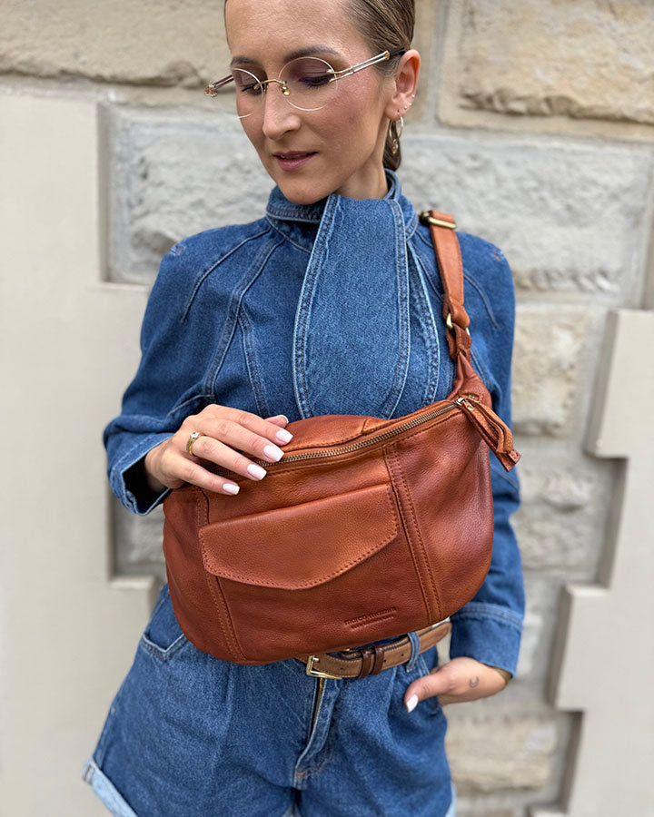 Torq. Large Leather Women's Waist Bag XL