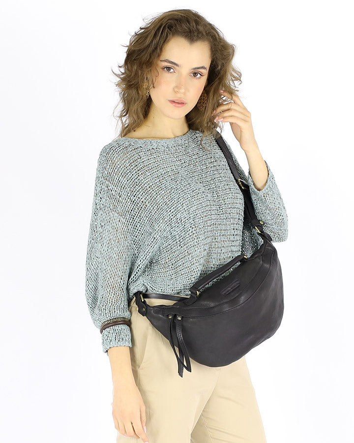 Torq2. Stor njurväska i läder för kvinnor halvmåne crossbody med handtag
